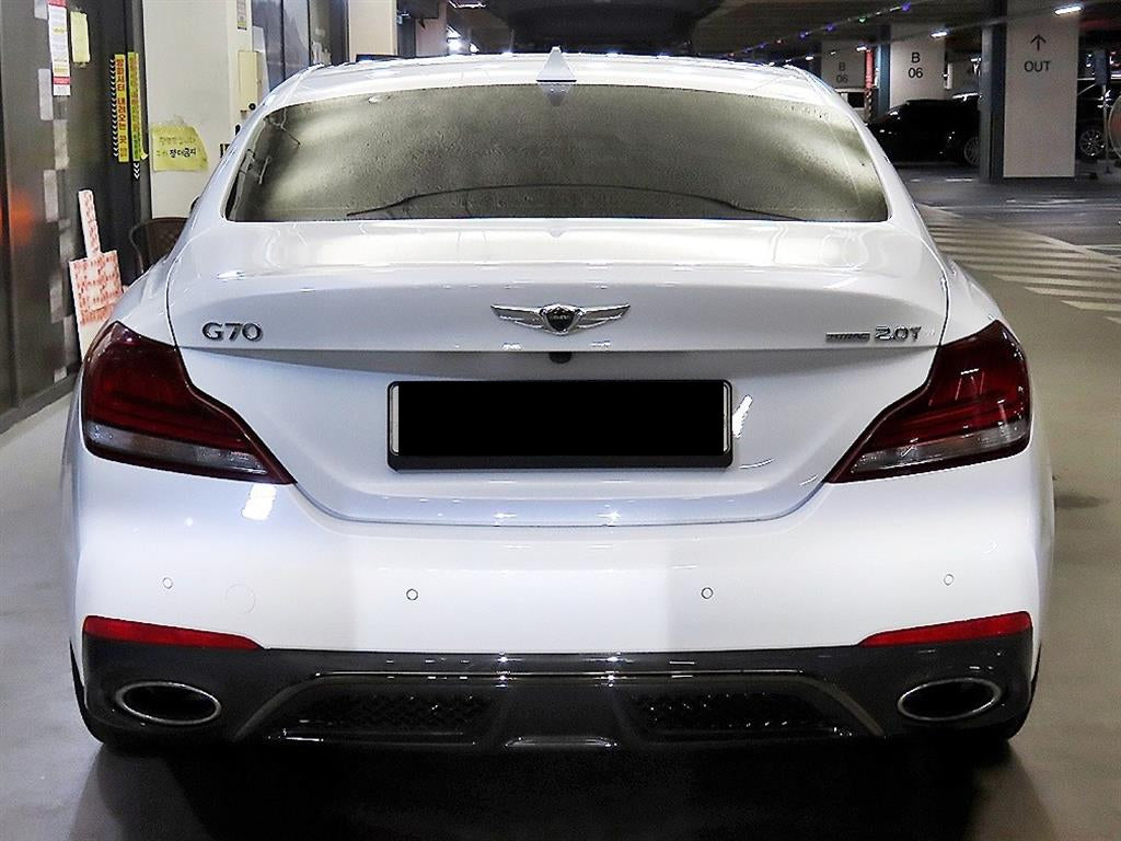 Genesis G70 — photo 05