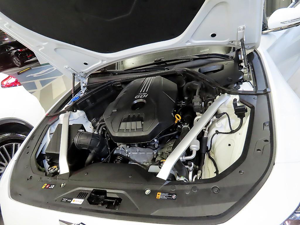 Genesis G70 — photo 19