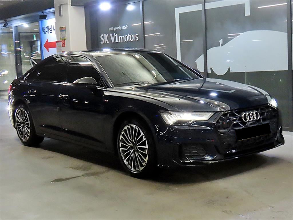 Audi A6 — photo 01