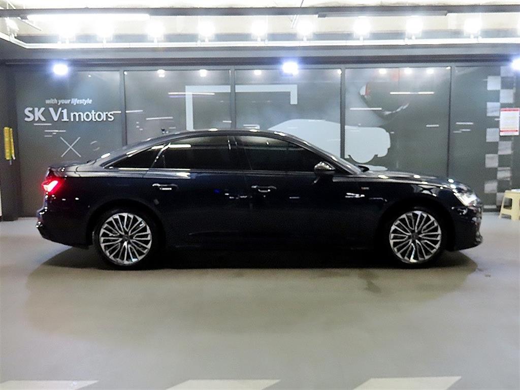 Audi A6 — photo 03