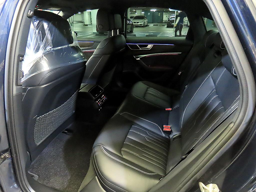Audi A6 — photo 07