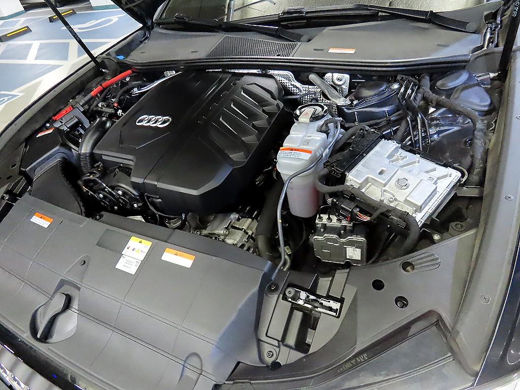 Audi A6 — photo 19