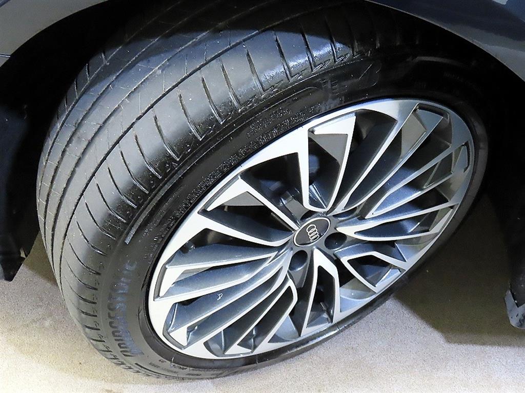 Audi A6 — photo 20