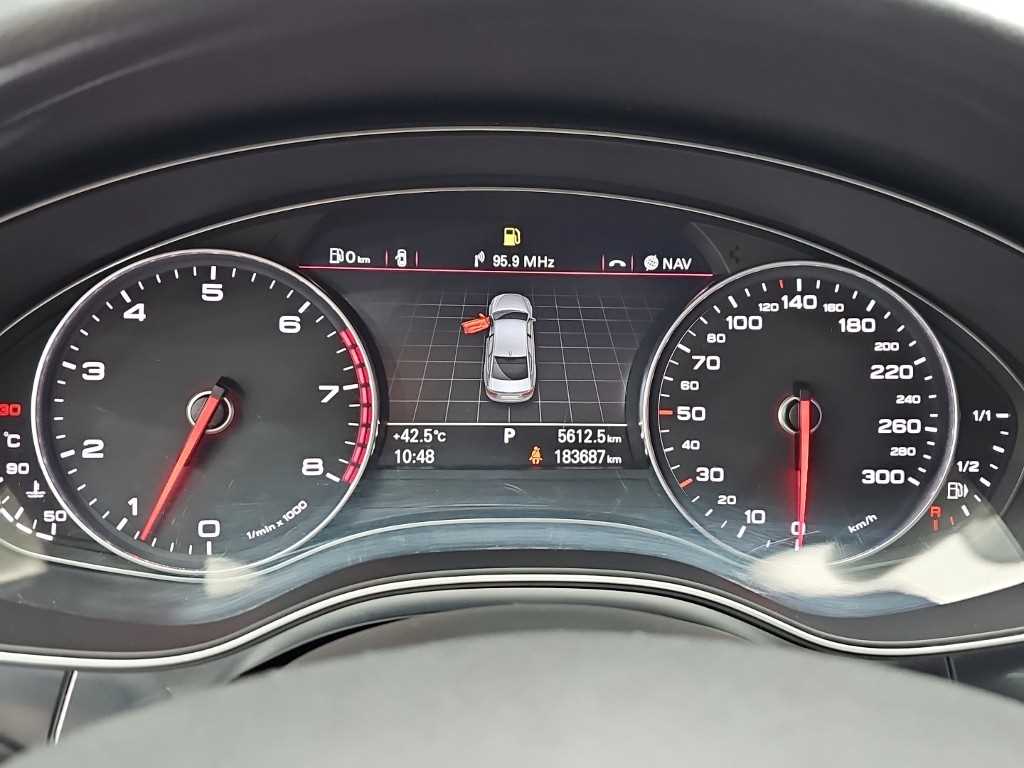 Audi A6 — photo 06