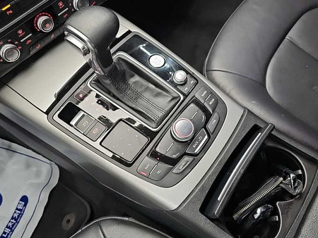 Audi A6 — photo 08