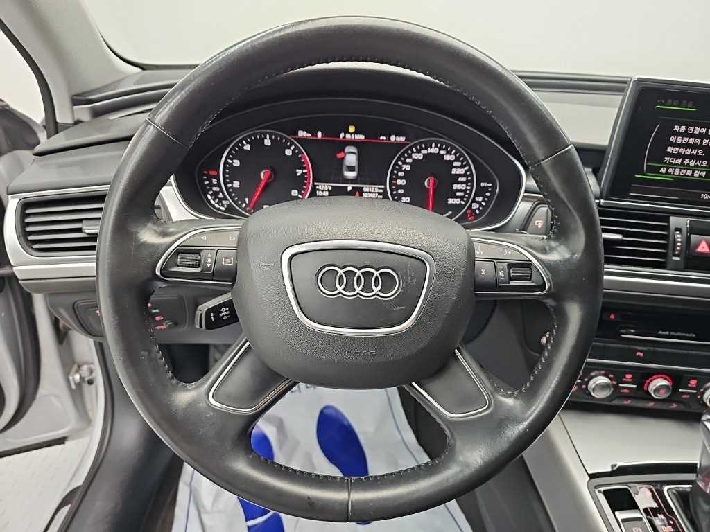 Audi A6 — photo 09