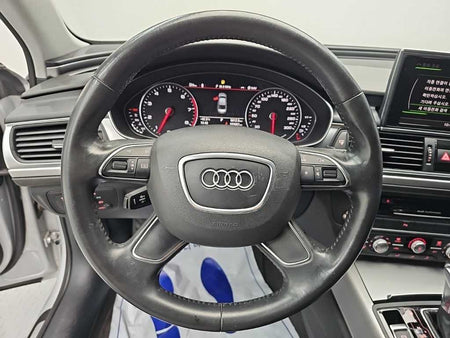 Audi A6 — photo 09