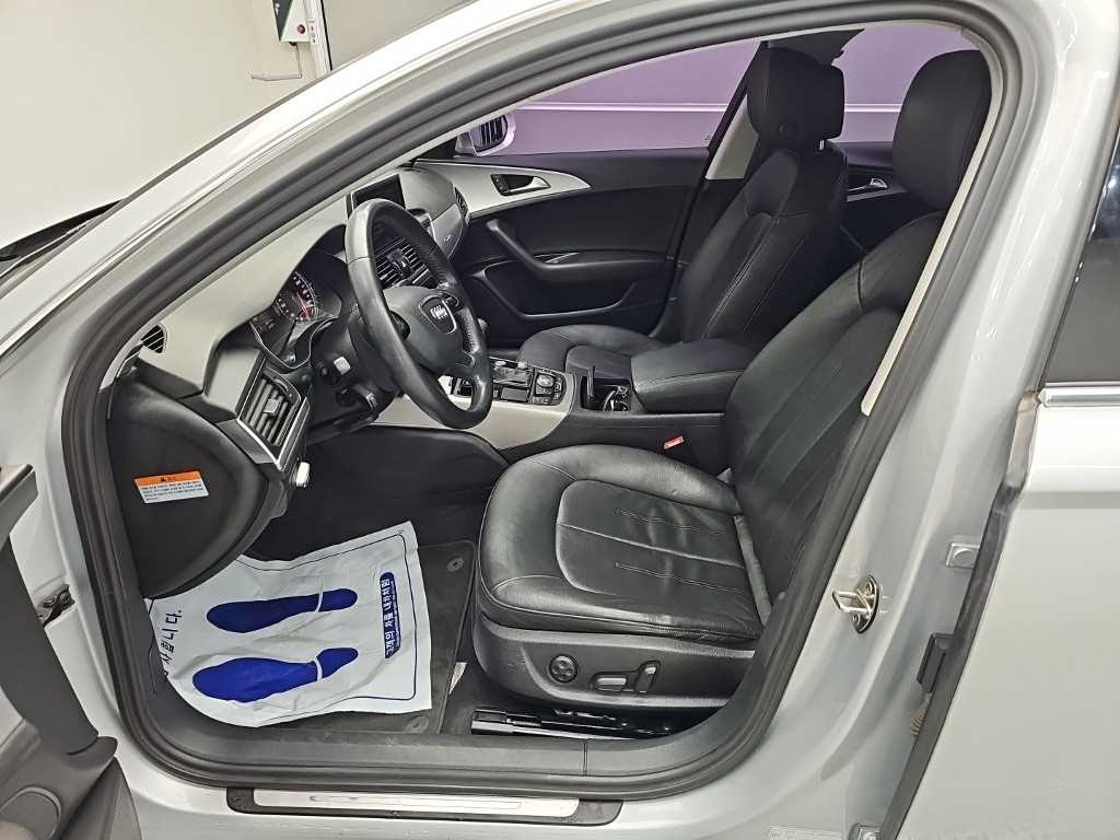 Audi A6 — photo 11