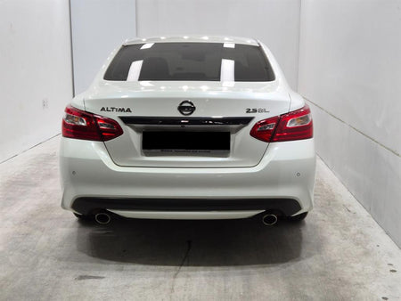 Nissan Altima — photo 03
