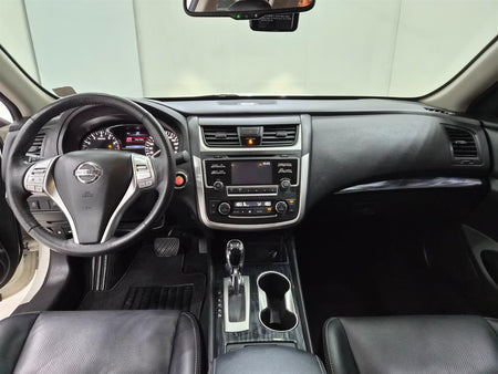 Nissan Altima — photo 08