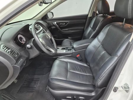 Nissan Altima — photo 11