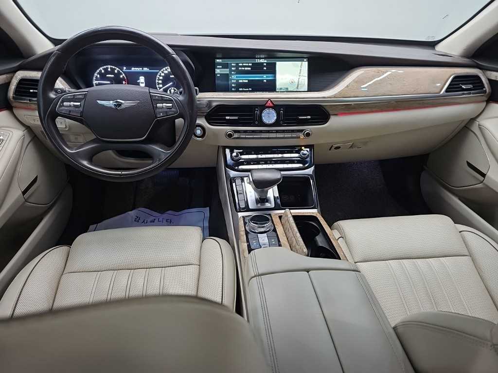 Genesis EQ900 — photo 07