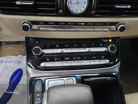 Genesis EQ900 — photo 10