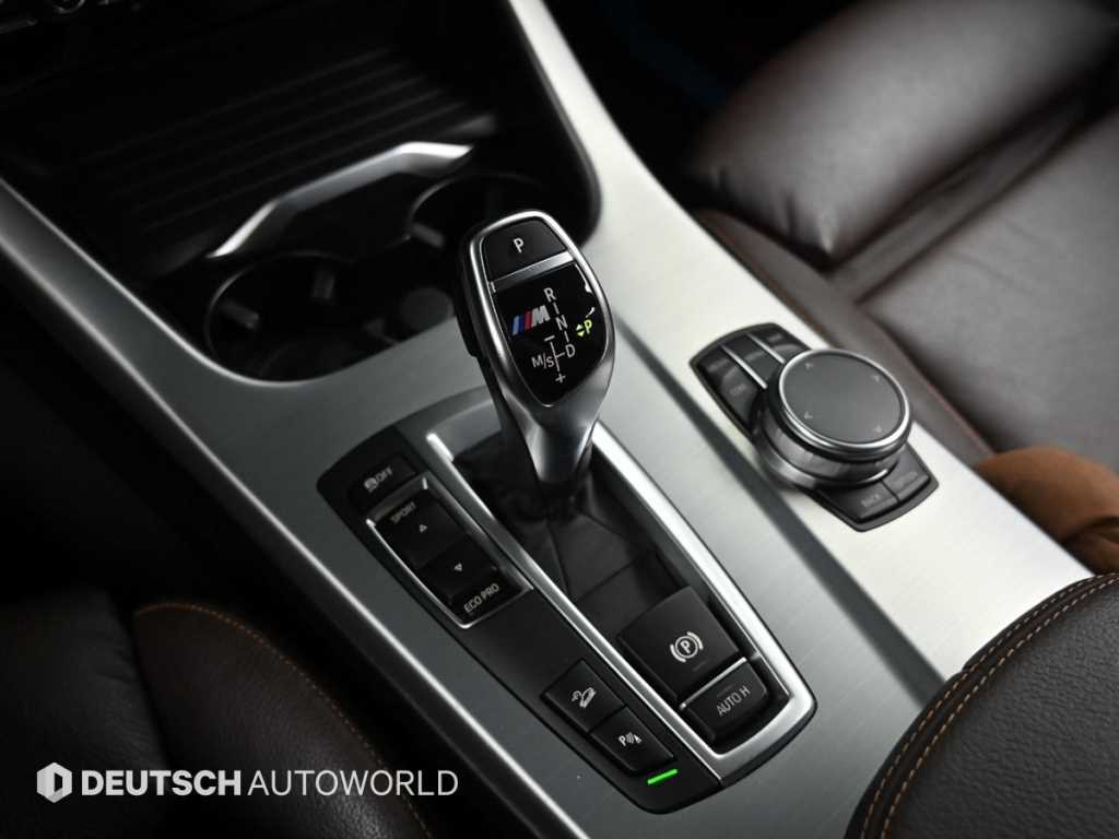 BMW X4 — photo 09
