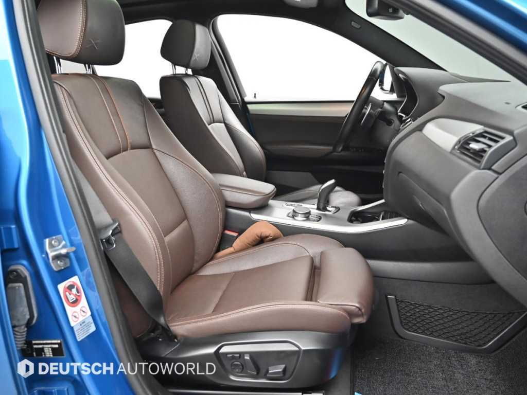 BMW X4 — photo 10