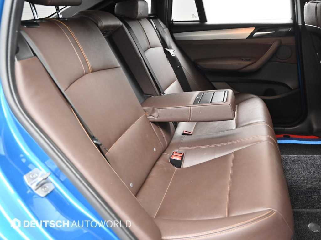 BMW X4 — photo 12