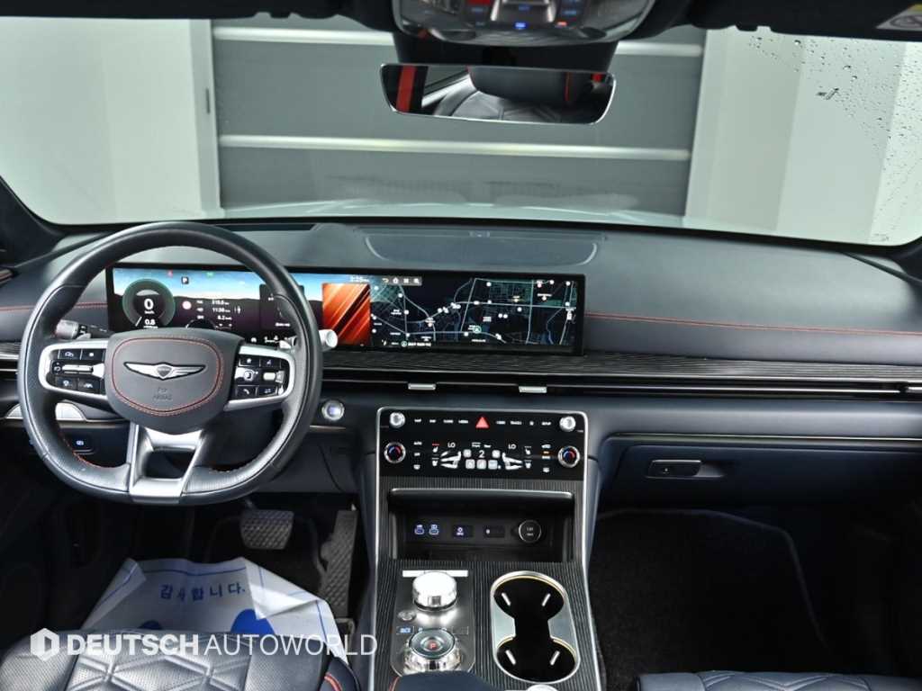 Genesis GV80 — photo 07