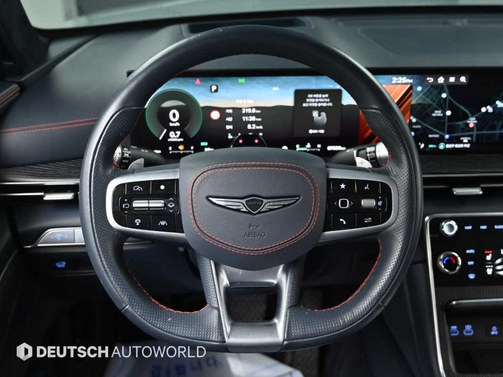 Genesis GV80 — photo 13