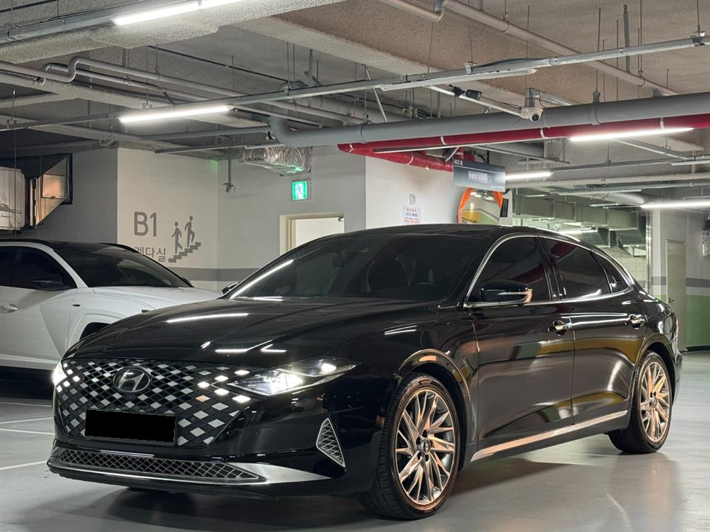 Hyundai Grandeur — photo 01