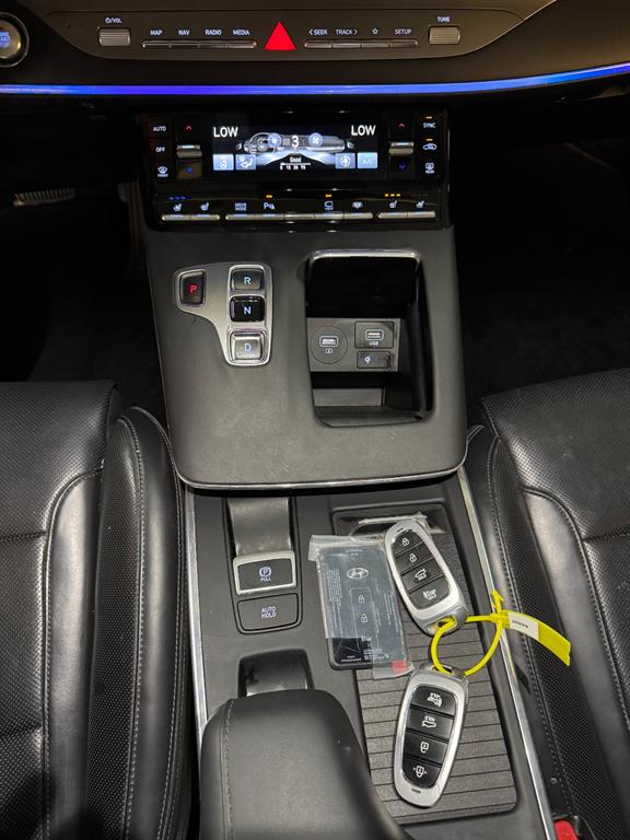 Hyundai Grandeur — photo 15