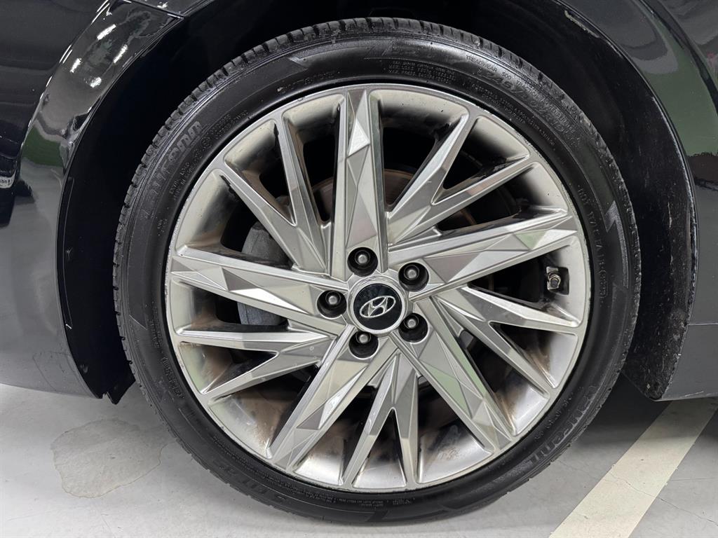 Hyundai Grandeur — photo 19