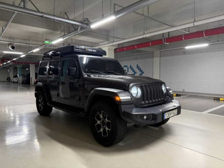 Jeep Wrangler — photo 02