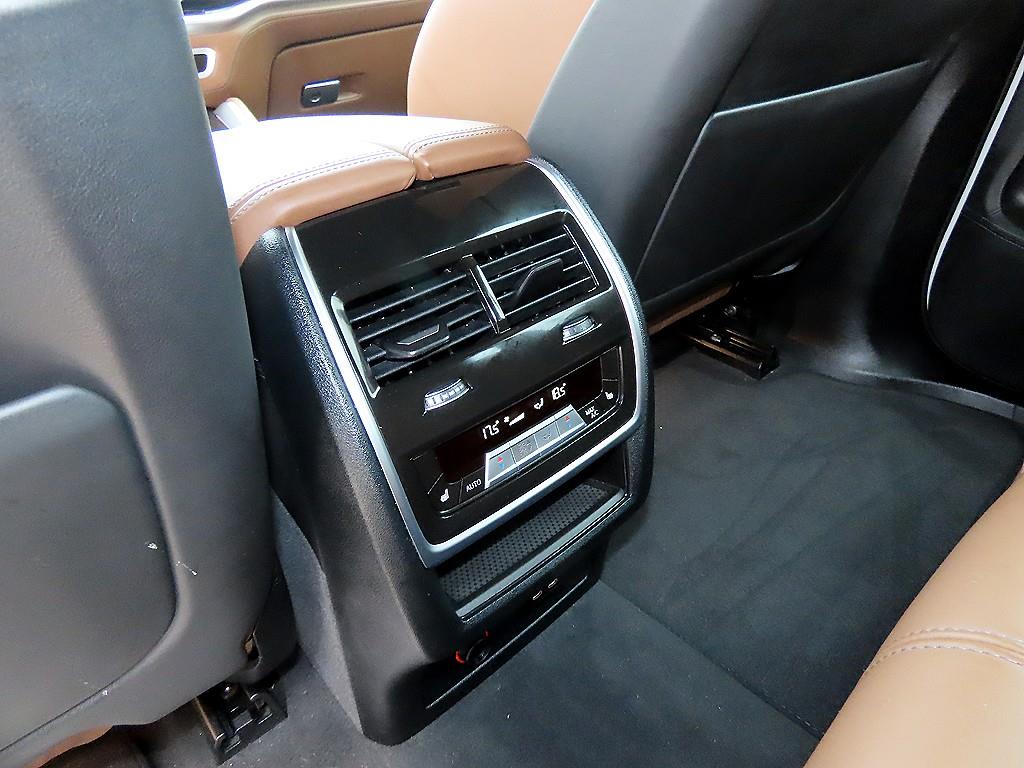 BMW X5M — photo 15