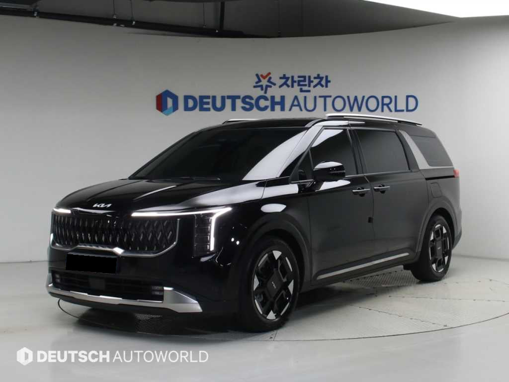 Kia Carnival — photo 01