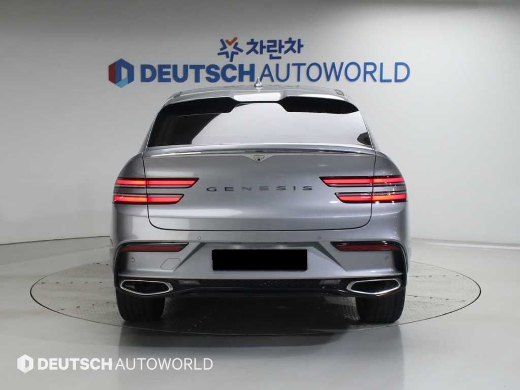 Genesis GV80 — photo 04