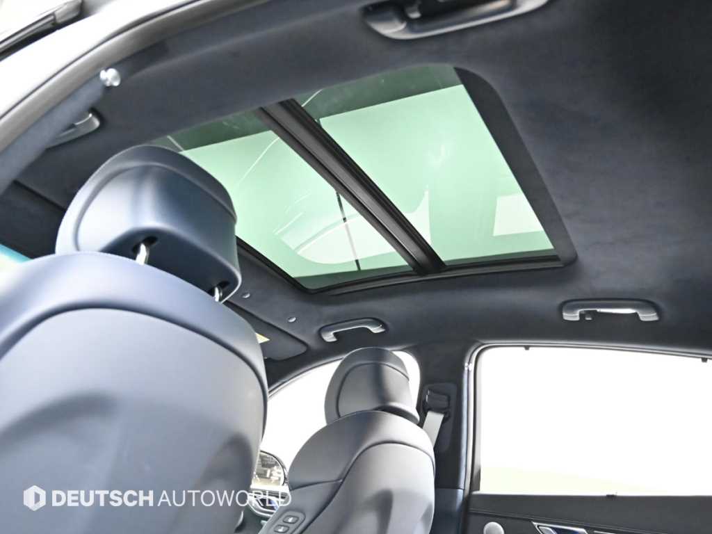 Genesis GV80 — photo 18