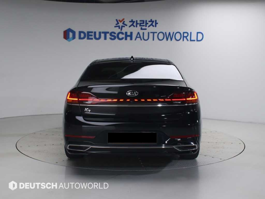 Kia K7 — photo 04