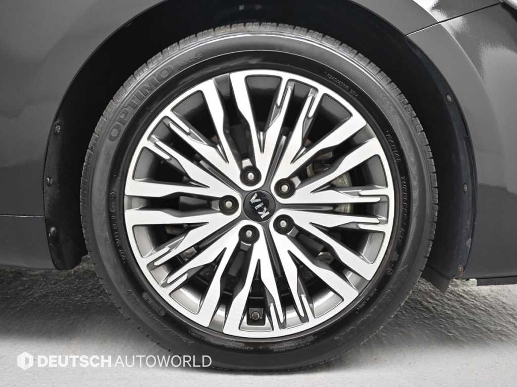 Kia K7 — photo 05