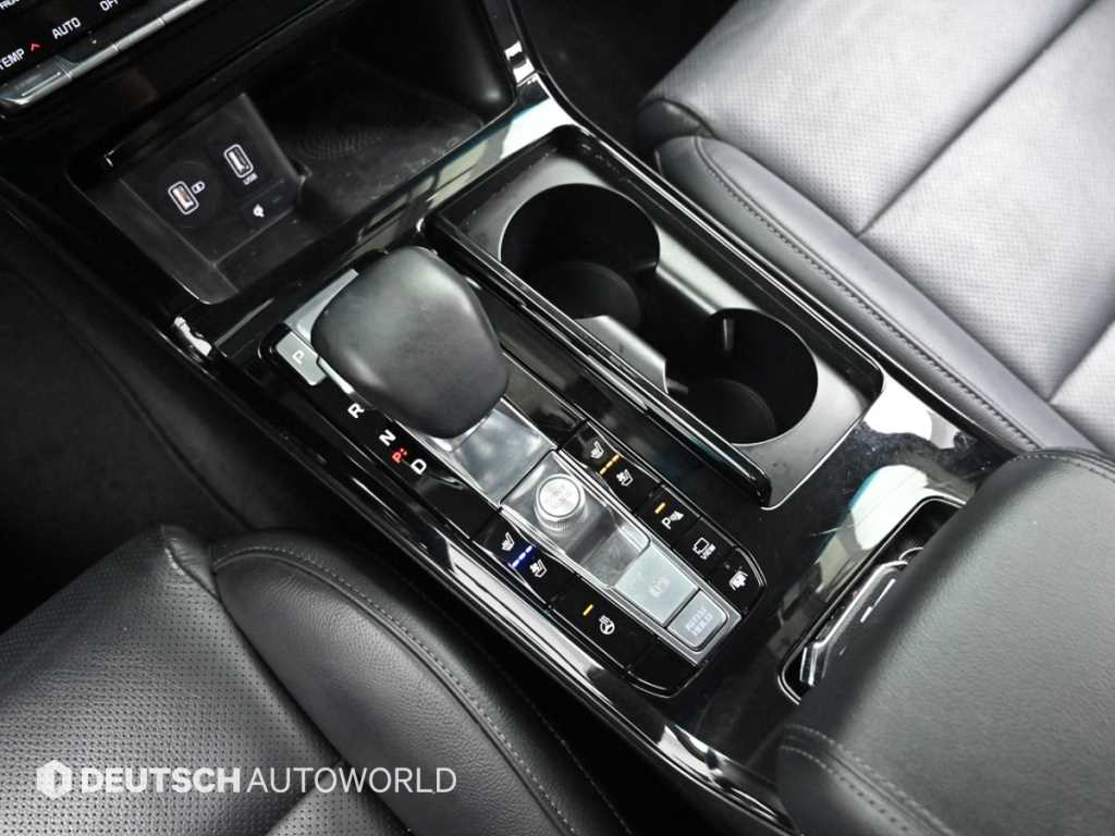 Kia K7 — photo 09