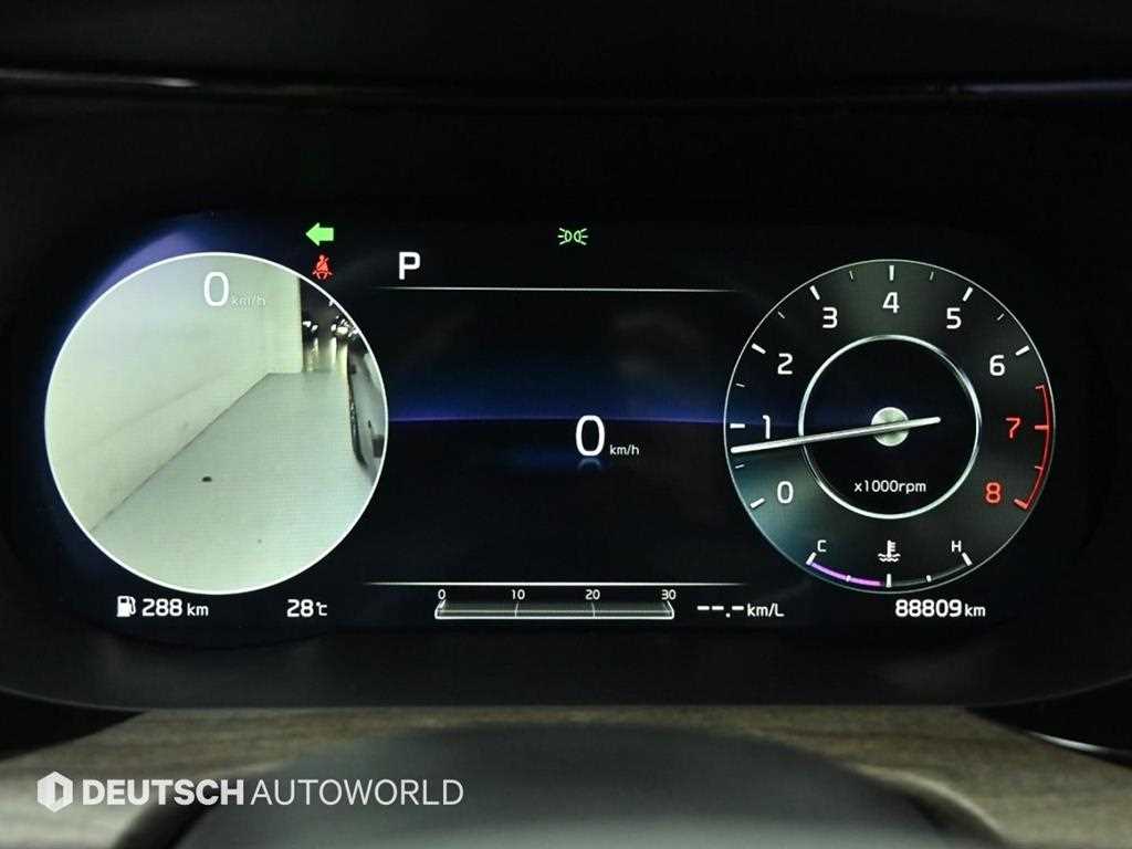 Kia K5 — photo 08