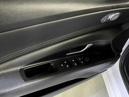 Hyundai Avante — photo 11