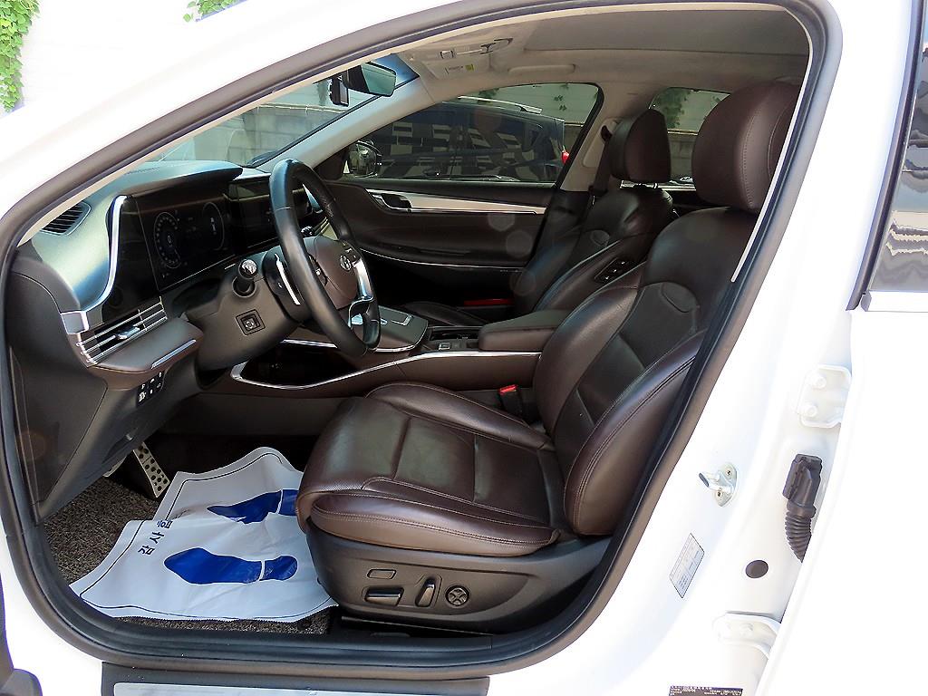 Hyundai Grandeur — photo 05