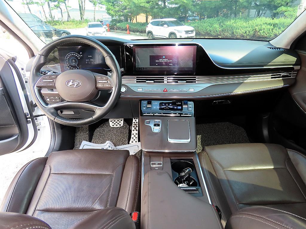 Hyundai Grandeur — photo 07