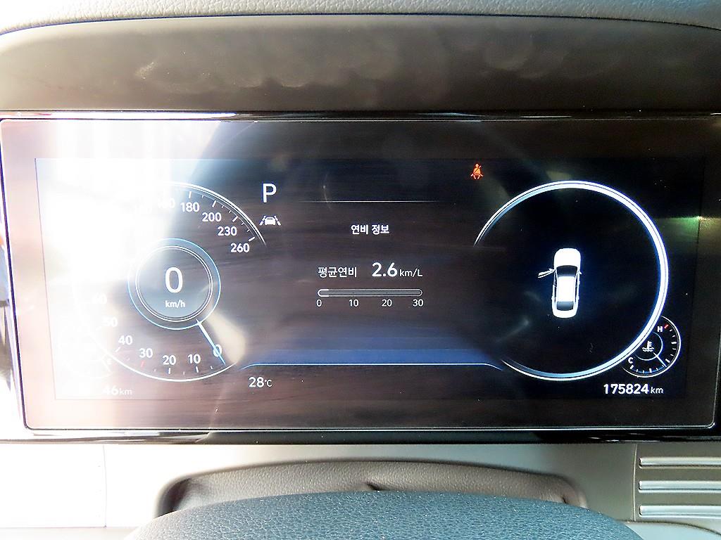 Hyundai Grandeur — photo 09
