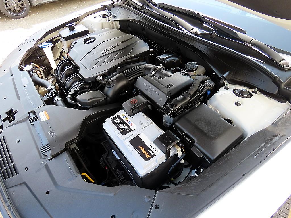 Hyundai Grandeur — photo 19