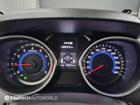 Hyundai Avante — photo 09