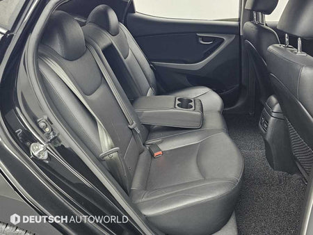 Hyundai Avante — photo 12