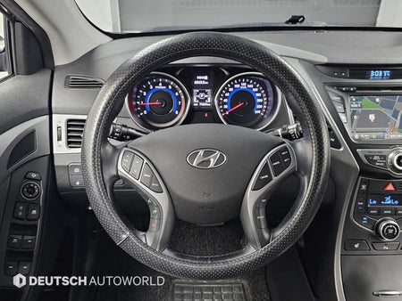 Hyundai Avante — photo 15