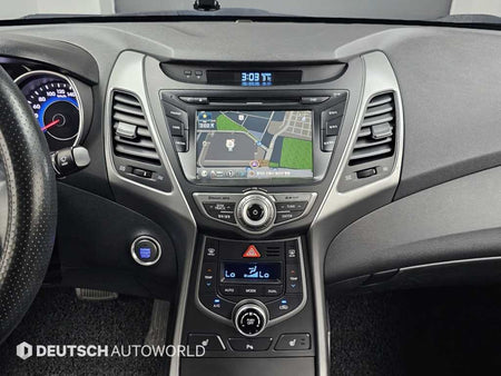 Hyundai Avante — photo 17