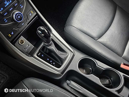 Hyundai Avante — photo 20