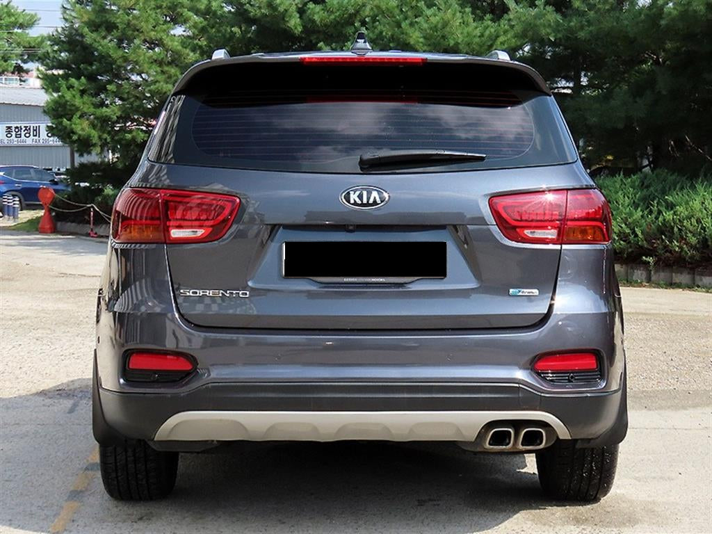 Kia Sorento — photo 04
