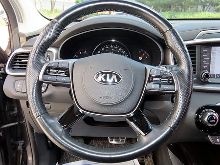 Kia Sorento — photo 08