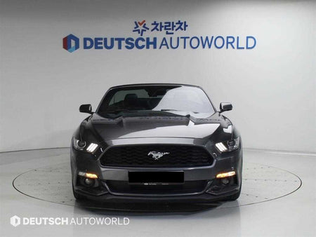 Ford Mustang — photo 01