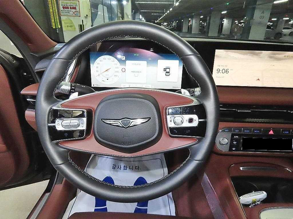 Genesis G90 — photo 08
