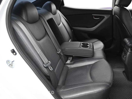 Hyundai Avante — photo 12