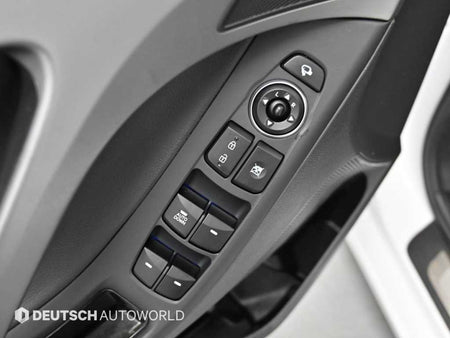 Hyundai Avante — photo 16